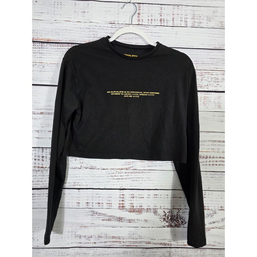 Alphalete Athletics Womens Cropped Long Sleeve Shirt size xs small flaw